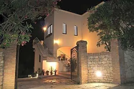 Nettuno 3* San Menaio