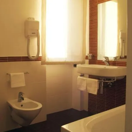 Hotel Nettuno San Menaio