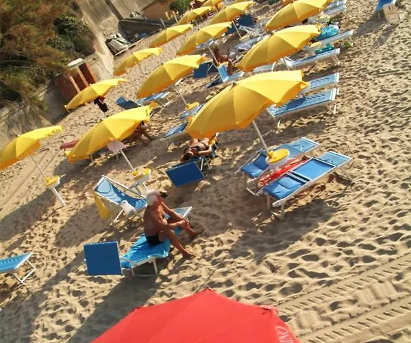 Nettuno Hotell
