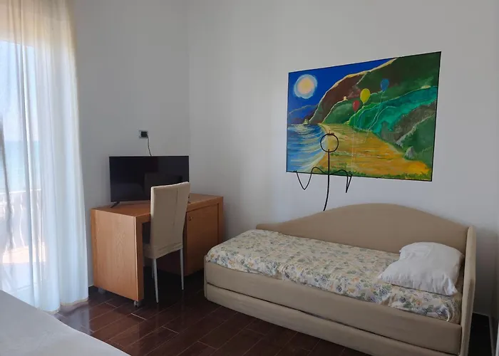 Nettuno 3* San Menaio